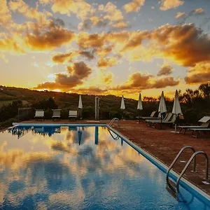 Farm stay Tenuta Pianirossi Italy