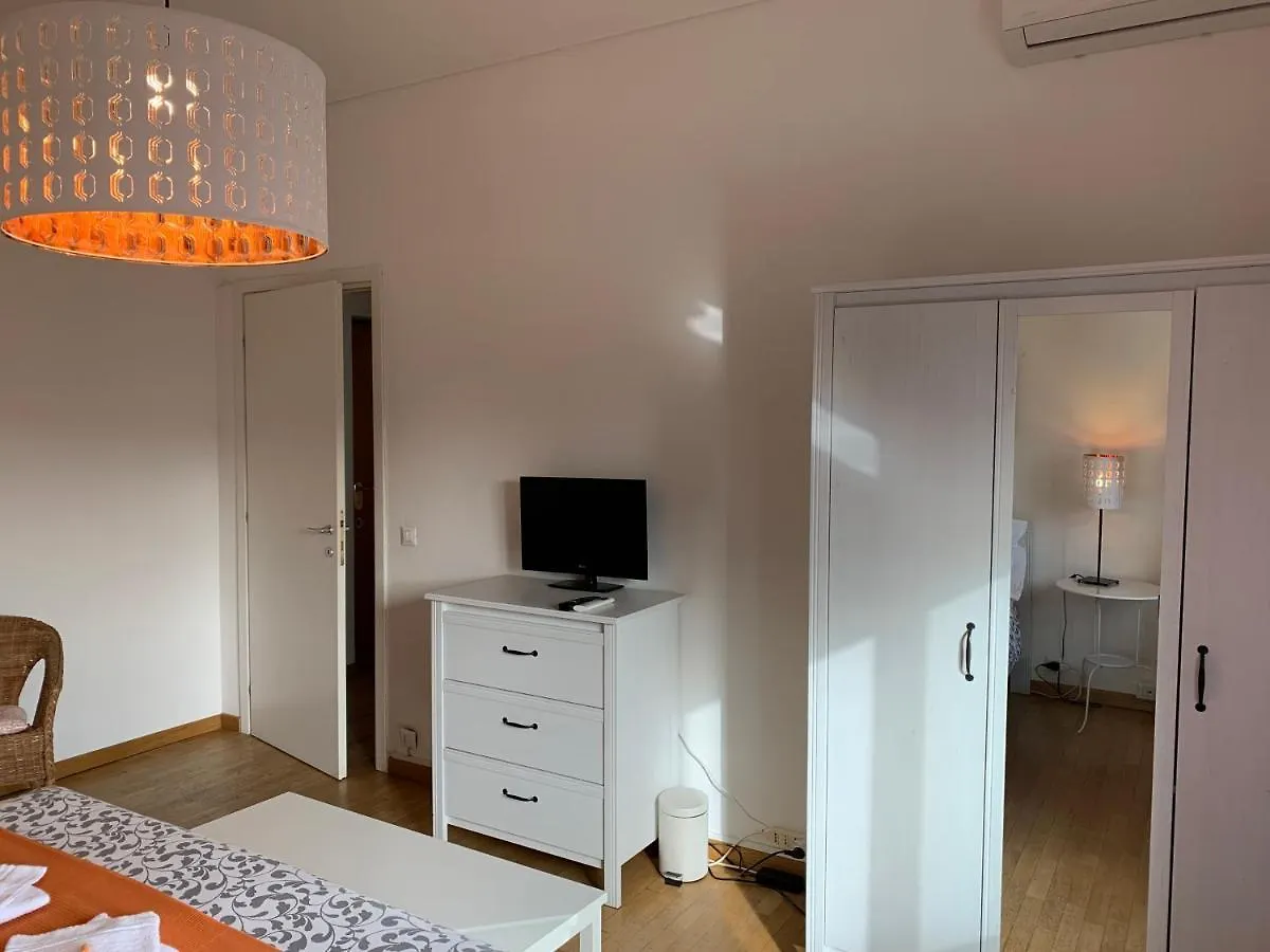 Milano 71 Home Guest house Milan