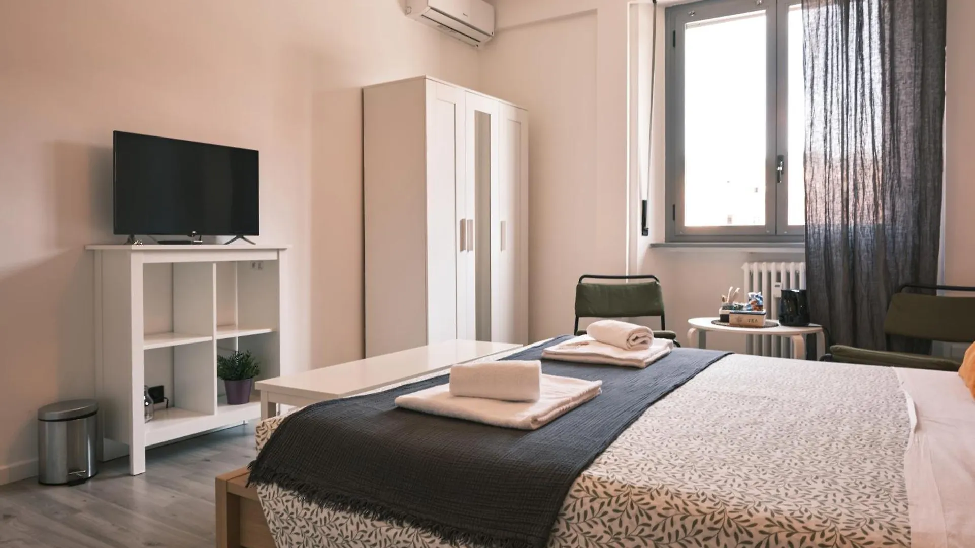 Guest house Milano 71 Home